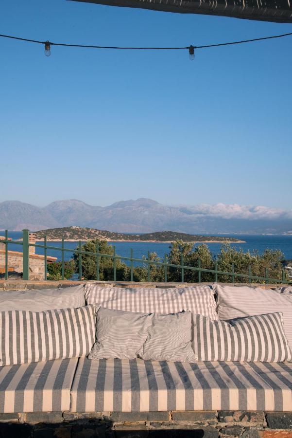 Villa Aiolos: Above The Sea, Within Agios Nikolaos Exterior foto