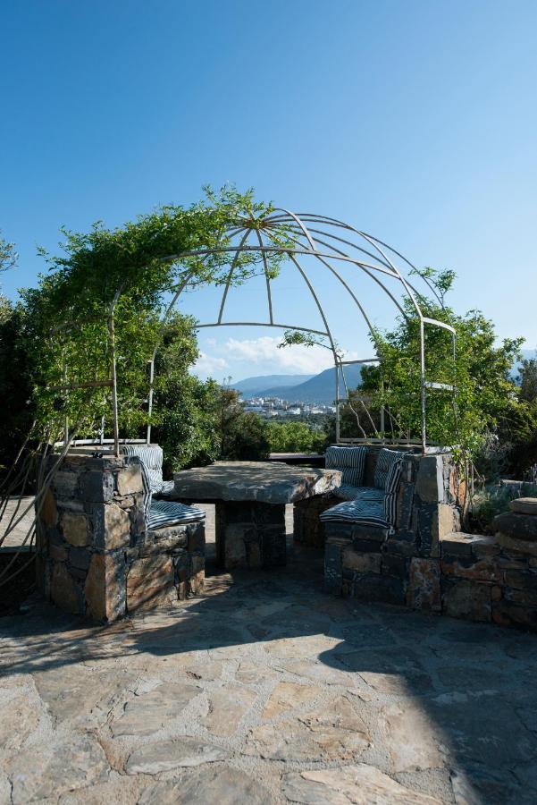 Villa Aiolos: Above The Sea, Within Agios Nikolaos Exterior foto